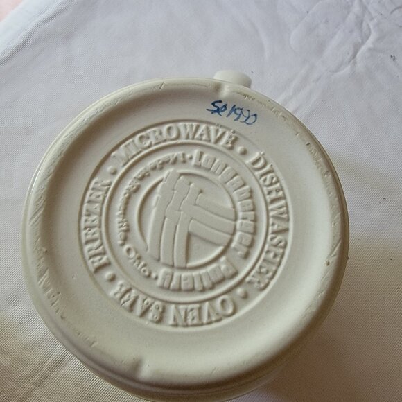 Longaberger Pottery Woven Traditions Classic Blue 32 oz Pitcher Signed 1990 - Picture 5 of 6